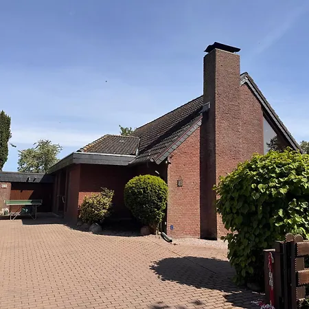 Casa de Férias Presen-sued - Anbauwohnung Fuer Bis Zu 7 Personen In Strandnaehe